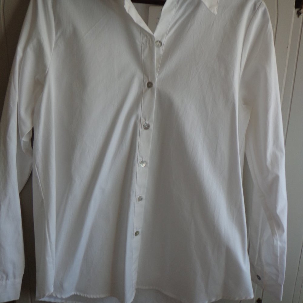 NWT I Love Linen Hi-Lo Button Down Blouse S White Long Sleeve